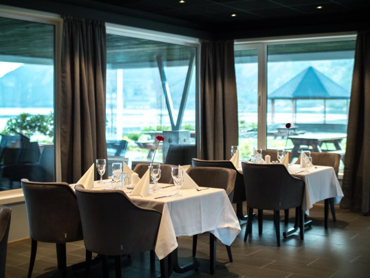 Bremanger Fjord Hotell Svelgen Kültér fotó