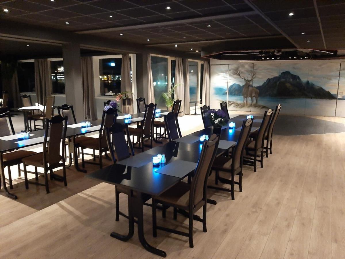 Bremanger Fjord Hotell Svelgen Kültér fotó