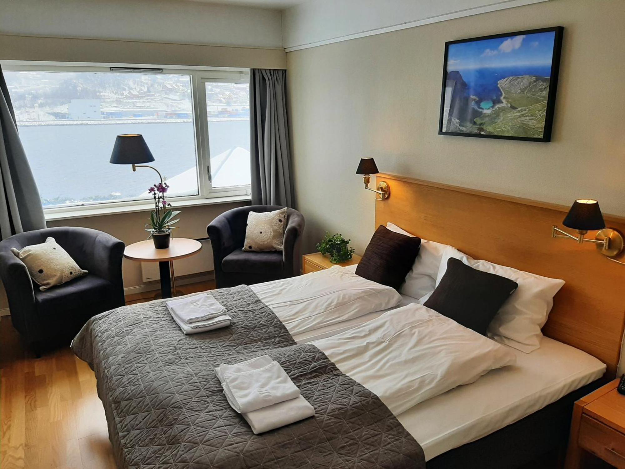 Bremanger Fjord Hotell Svelgen Kültér fotó